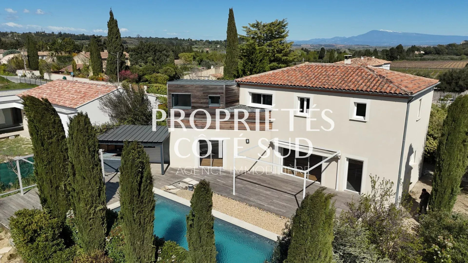 Maison 5 pièces 166 m² · à Pujaut · 166 m² · 550 000 €