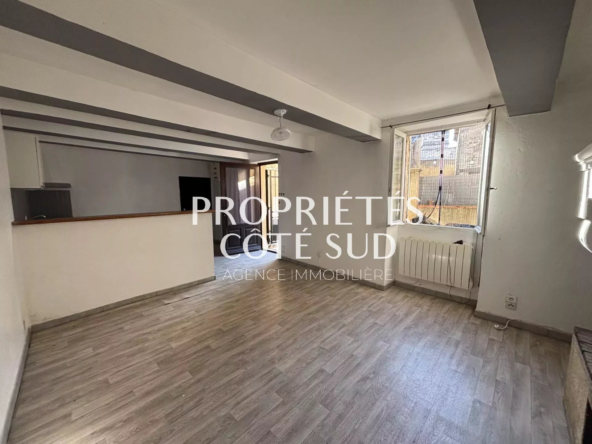 Maison à vendre à Domazan, 94 m², 4 pièces – photo 3 sur 5