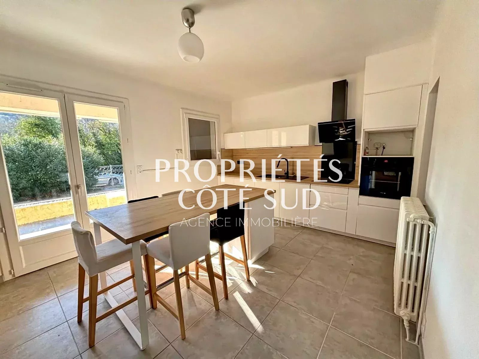 Appartement à vendre à Sauveterre, 130 m², 5 pièces – photo 2 sur 20