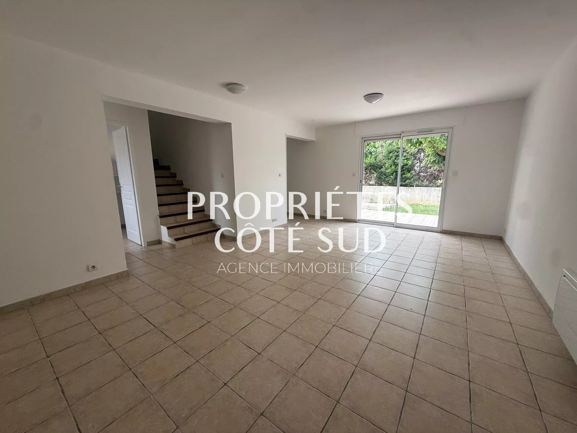 Maison à vendre à Pont st esprit, 87 m², 4 pièces – photo 2 sur 9