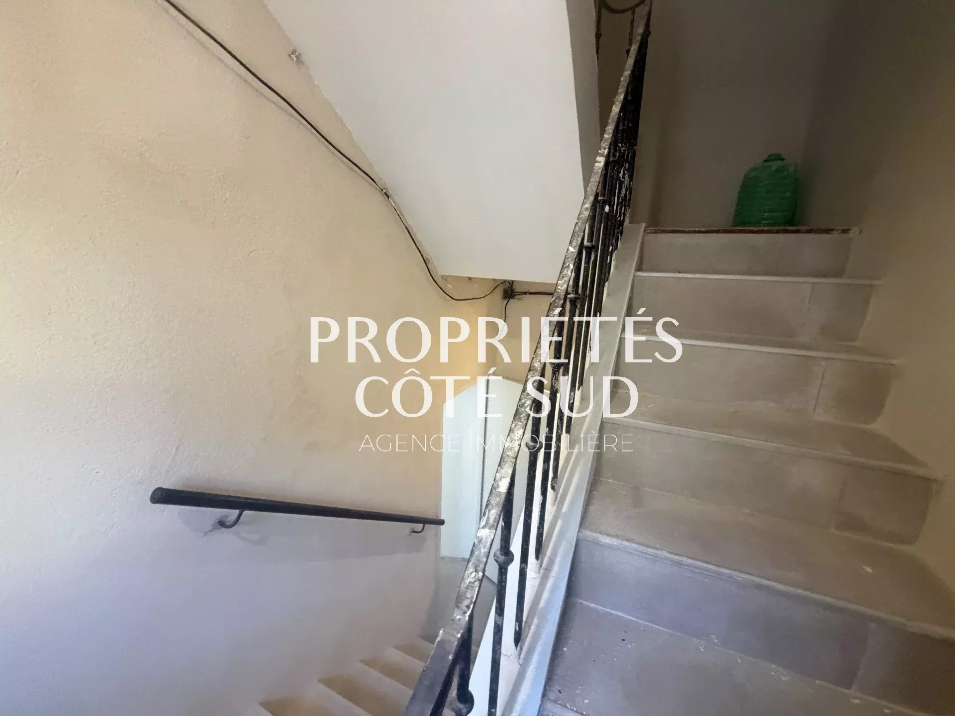 Maison à louer à Roquemaure, 85 m², 4 pièces – photo 2 sur 8