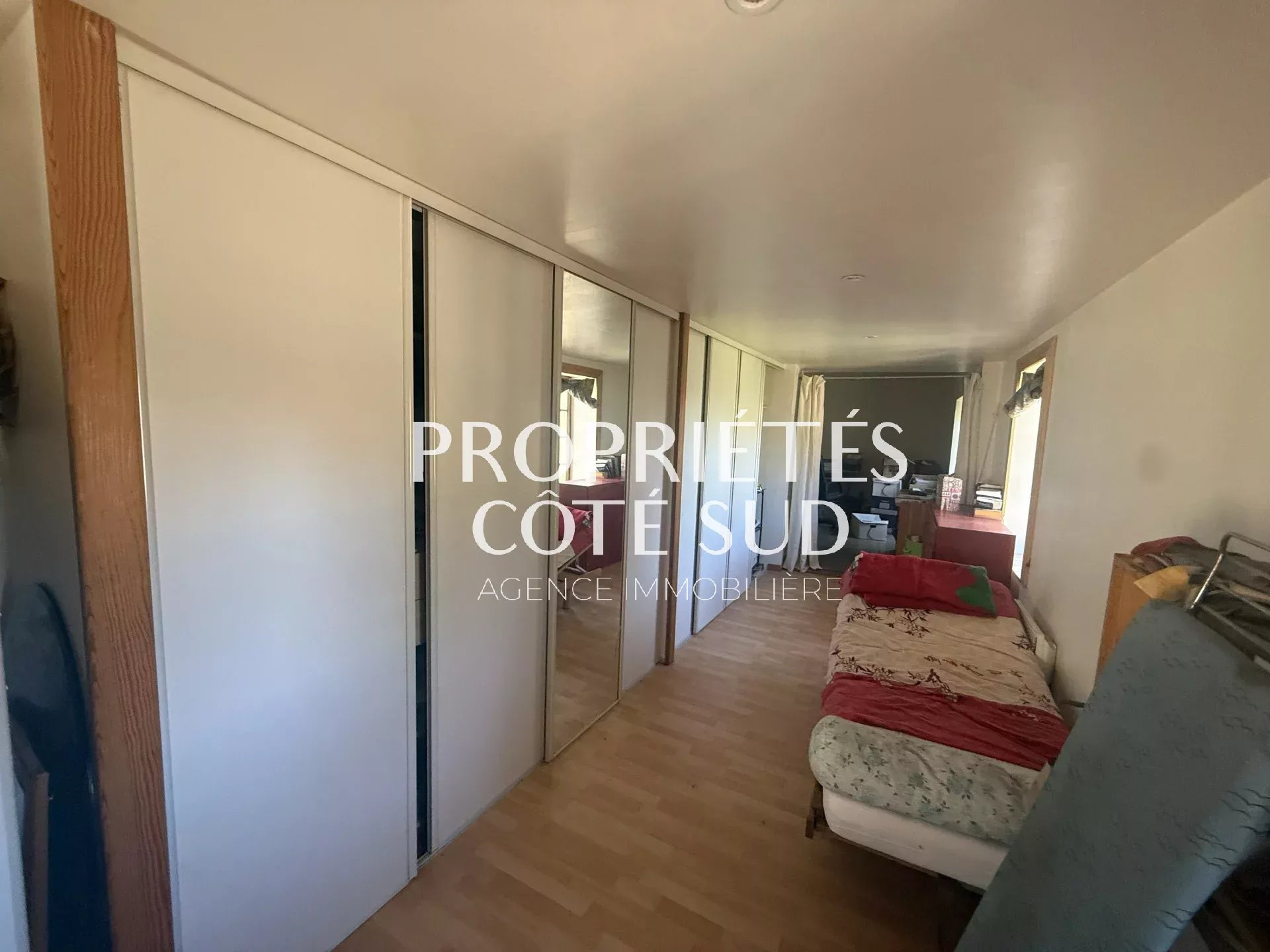 Maison à vendre à St victor la coste, 124 m², 4 pièces – photo 3 sur 8