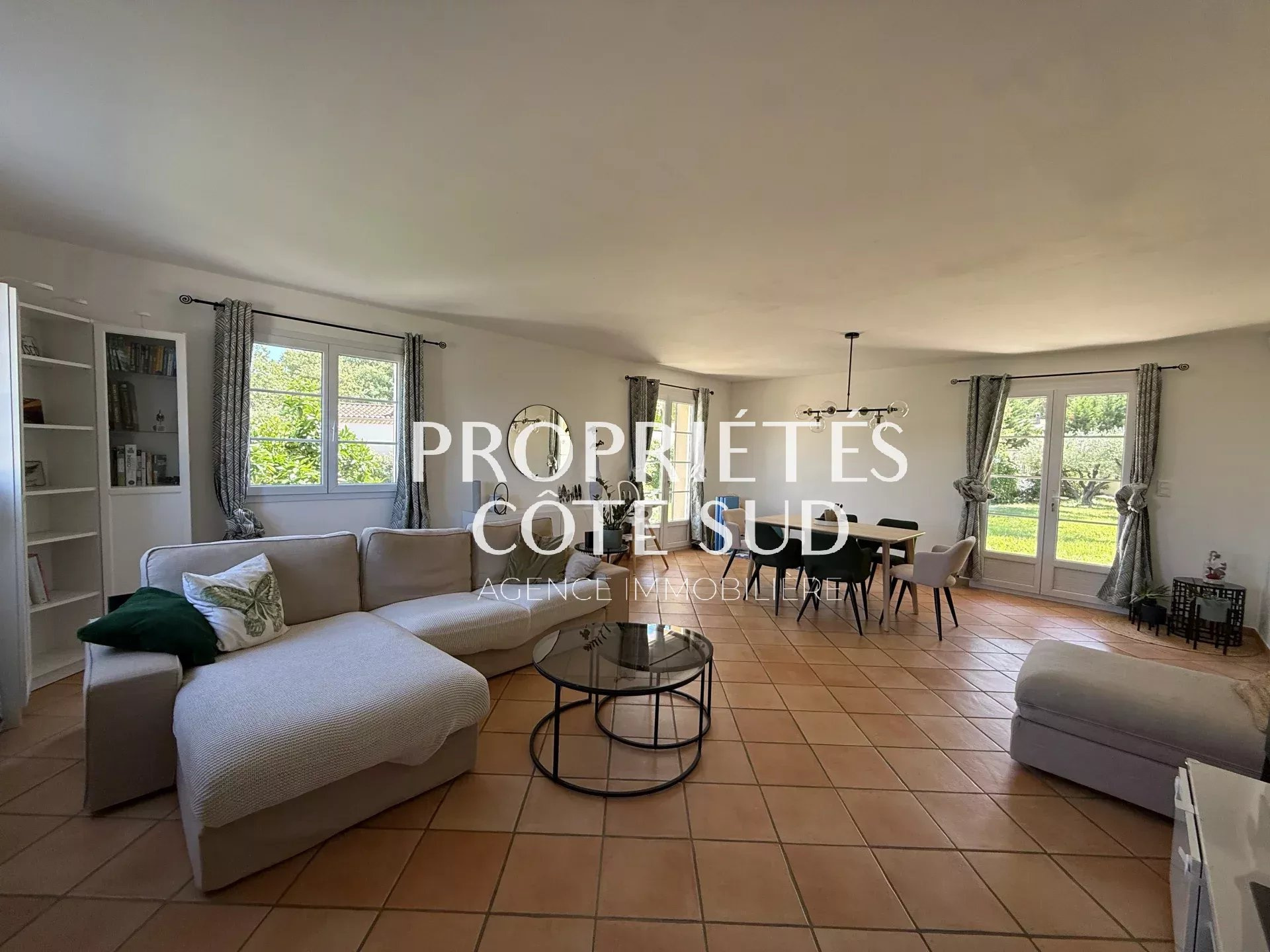 Maison à vendre à Tavel, 137 m², 5 pièces – photo 3 sur 12