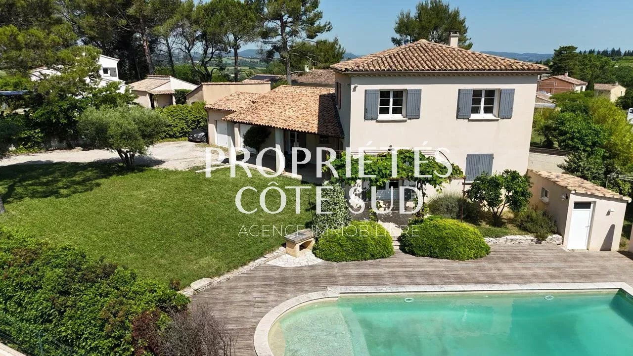 Maison à vendre à Tavel, 137 m², 5 pièces – photo 2 sur 12