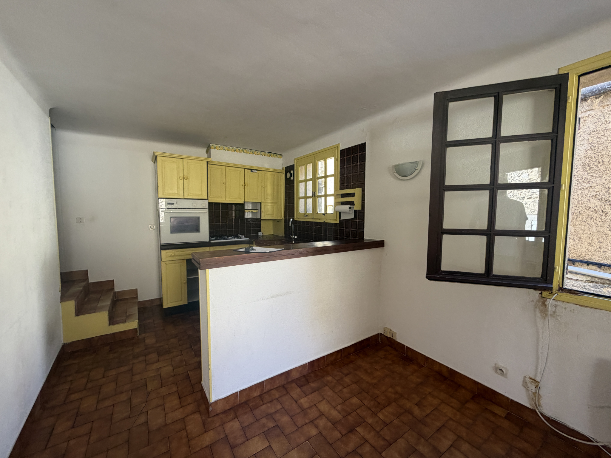 Maison à vendre à Lirac, 90 m², 5 pièces – photo 3 sur 9