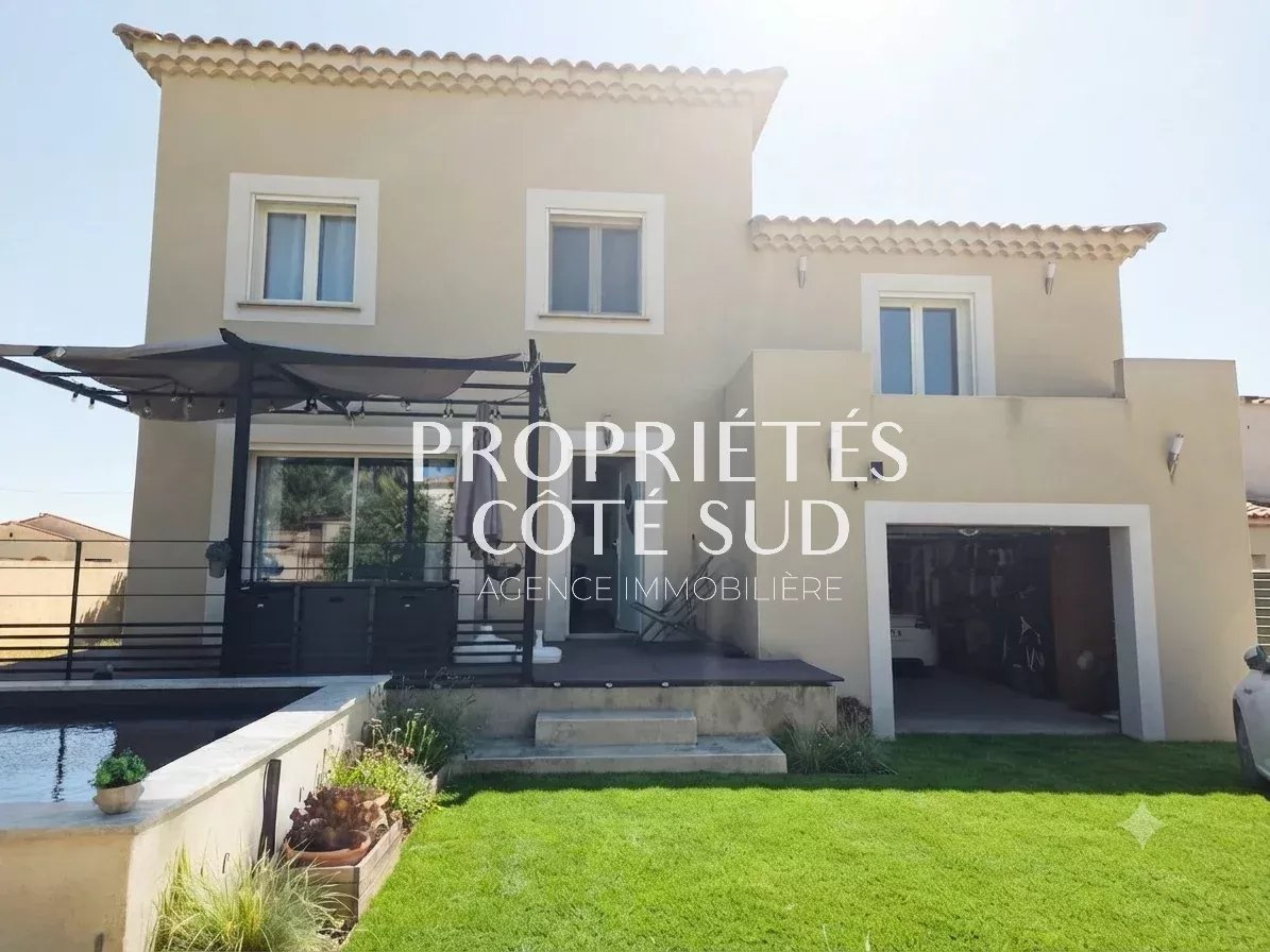 Maison à vendre à St genies de comolas, 120 m² – photo 1 sur 14