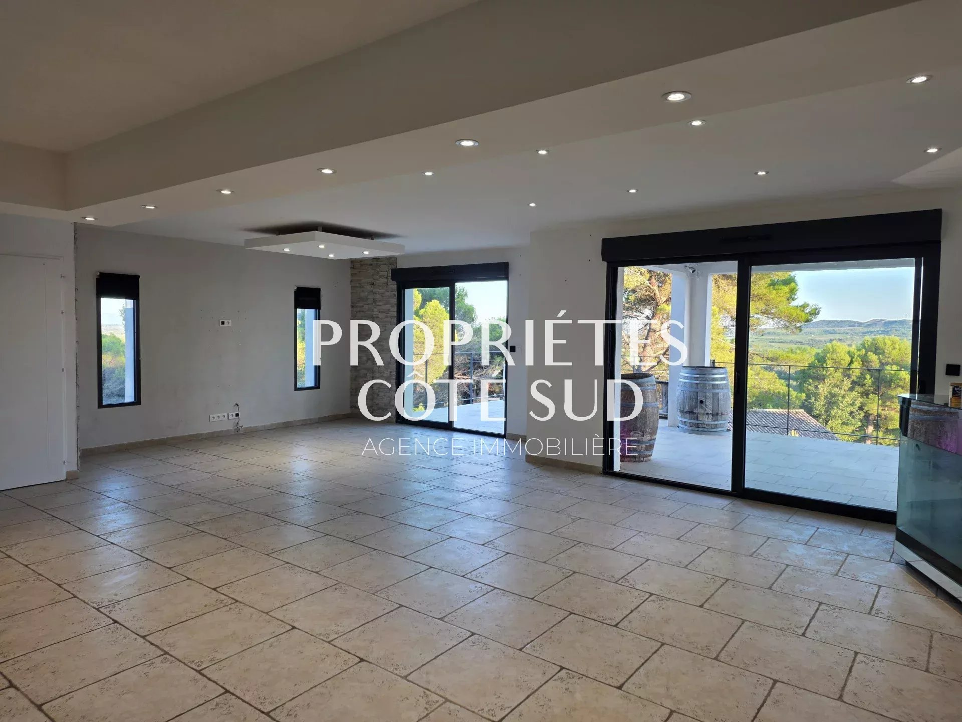 Maison à vendre à Laudun l ardoise, 105 m² – photo 2 sur 13